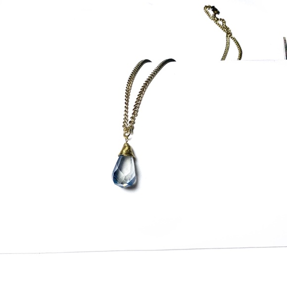 5/$20 Quartz crystal pendant necklace, translucent blue - Picture 6 of 6